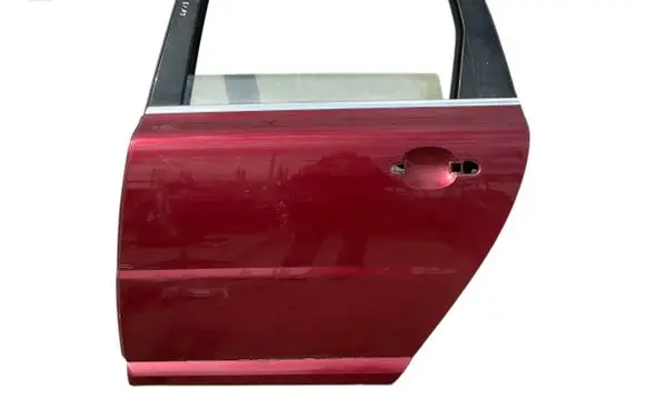 Volvo V70 Rear door 