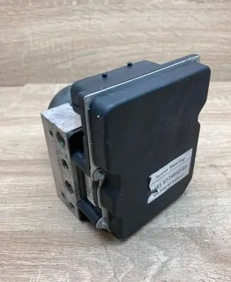 BMW 5 E60 E61 ABS Pump 6774852 0265236006