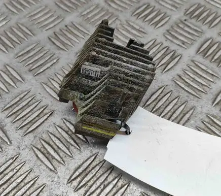 Tesla Model 3 LED ballast control module 6002TZ0327