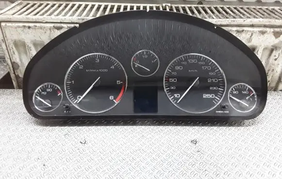 Peugeot 407 Speedometer (instrument cluster) 9658138280