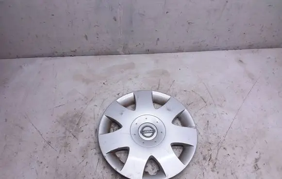 Nissan Primera R16 wheel hub/cap/trim 40315AV610