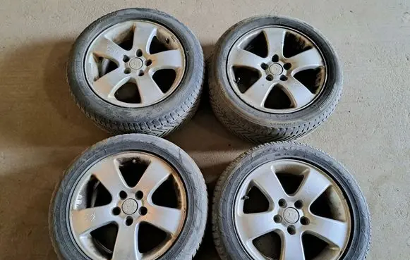 Honda FR-V R16 alloy rim 