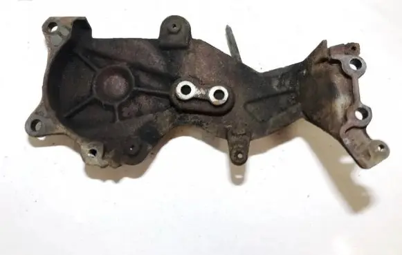 Toyota Avensis T220 Engine mounting bracket