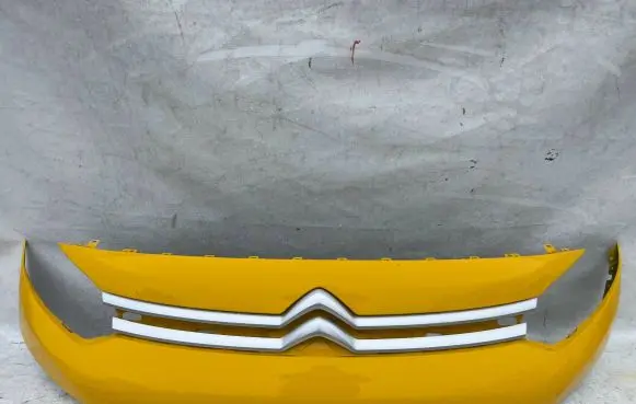 Citroen Jumpy Front bumper upper radiator grill