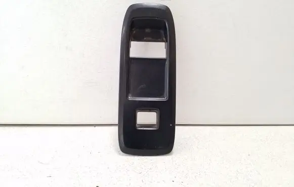 Ford Ranger Front door window switch trim AB39202B04CB