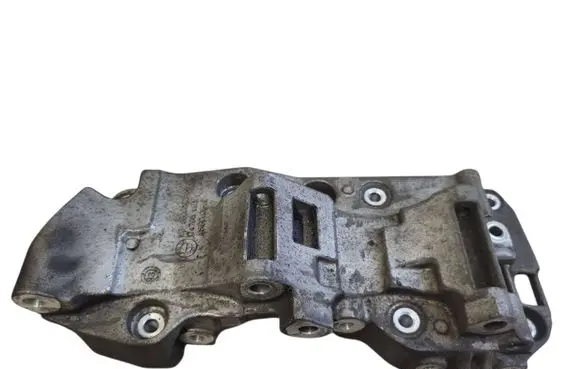 BMW X1 E84 Generator/alternator bracket 8506863 174786