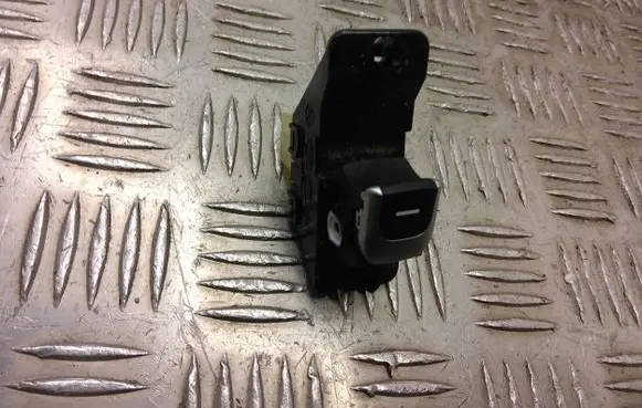 KIA Niro Electric window control switch 93575g5900