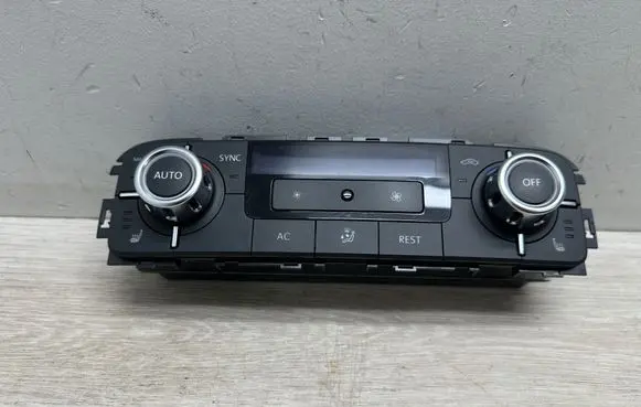 Volkswagen Touareg II Climate control unit 7P6907040BK