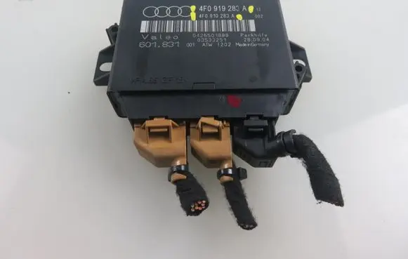 Audi A6 S6 C6 4F Parking PDC control unit/module 4F0910283A 4F0919283A