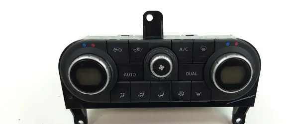 Nissan Qashqai Climate control unit 27500JD400 M3720