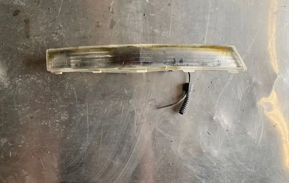 Volkswagen PASSAT B6 Front indicator light 084411623R 084411623