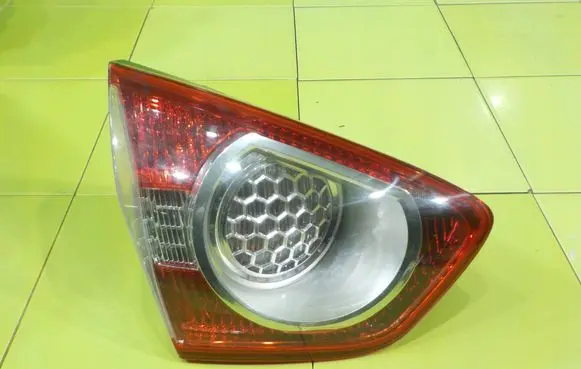 Ford Kuga I Rear/tail lights 8V4113A603AD