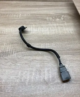 Audi A3 S3 8P Camshaft position sensor 