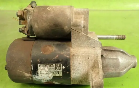 Suzuki Swift I Starter motor 3110086G00