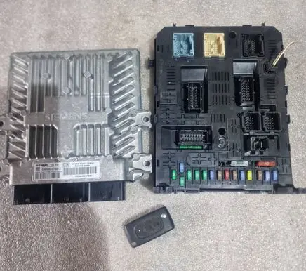Peugeot 407 Engine ECU kit and lock set 5WS40379AT 9658198080 HW9648237680