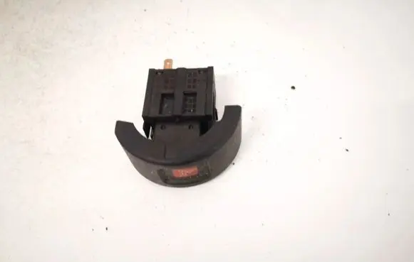 Opel Astra G Hazard light switch 09131728