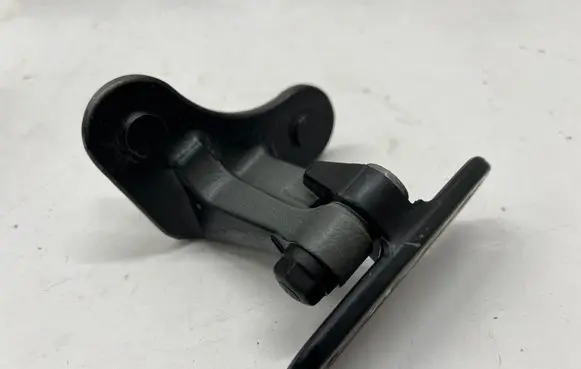 Mercedes-Benz GLE W167 Front door upper hinge