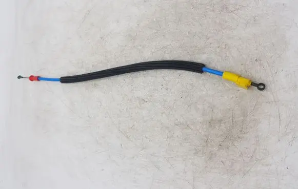 Toyota Avensis Verso Front door cable line NOCODE