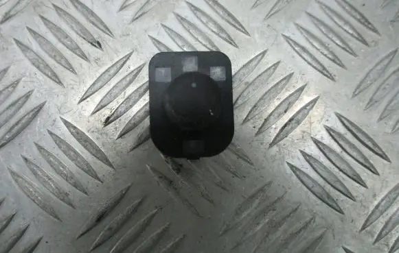 Skoda Superb B5 (3U) Wing mirror switch