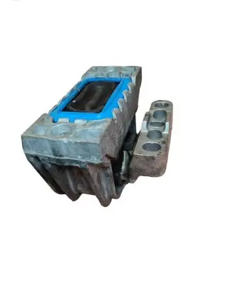 Volkswagen Golf VI Engine mount bracket 1K0199262