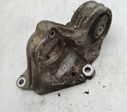 Peugeot 206 Driveshaft support bearing bracket 96358893
