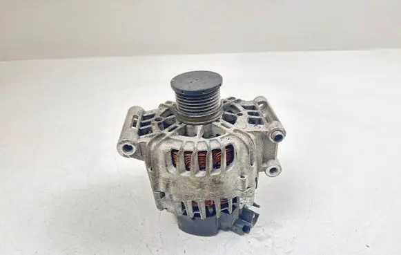 Peugeot 308 Generator/alternator 7576513 2605106A TG12C059