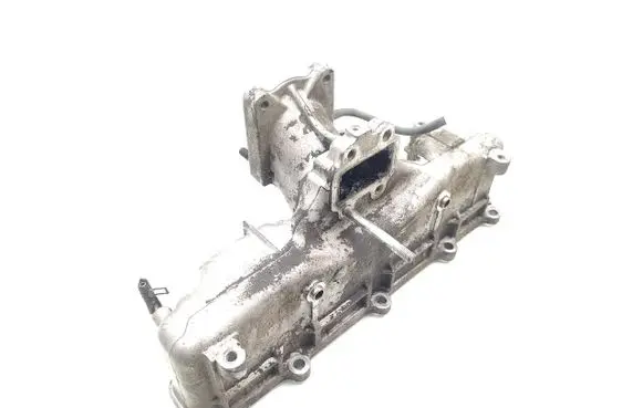 Toyota Avensis T270 Intake manifold 17111-0R010