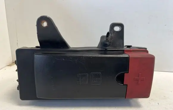 Jaguar XE Fuse module GX7314A076BA