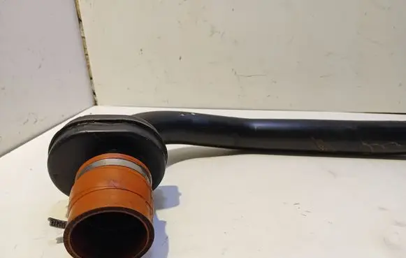 Chrysler Grand Voyager IV Turbo air intake inlet pipe/hose