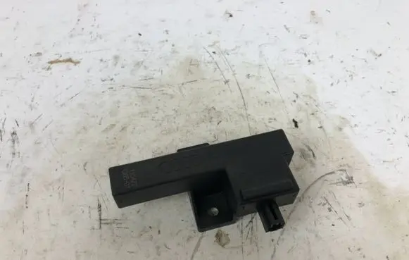 Audi A6 C7 Keyless (KESSY) go control unit/module 8K0907247