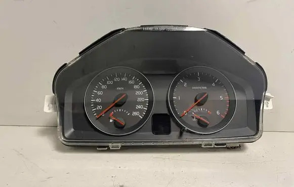 Speedometer (instrument cluster)