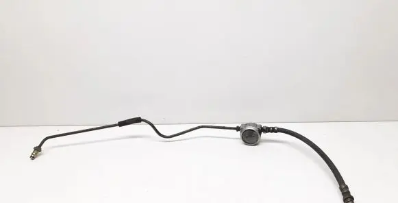 Volvo V70 Clutch pipe/line 