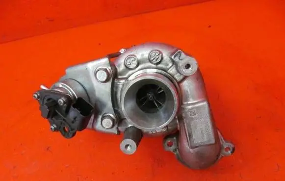 Citroen C4 Cactus Turbo 9673283680