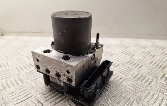 Toyota Corolla Verso AR10 ABS Pump 440500F030 0265234222