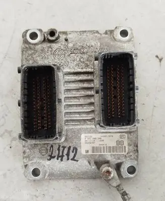 Opel Astra H Engine control unit/module 55558787 0261208396