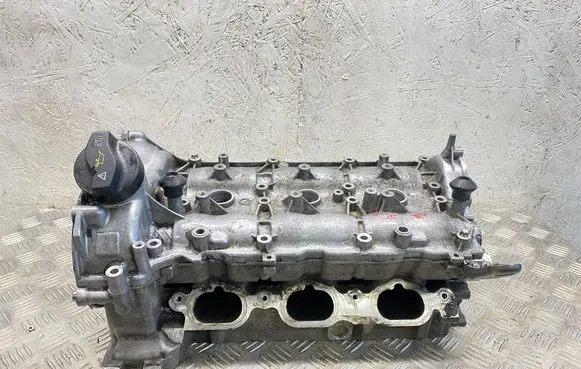 Engine head