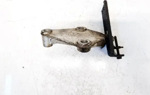 Citroen Xsara Engine mounting bracket 9606340780