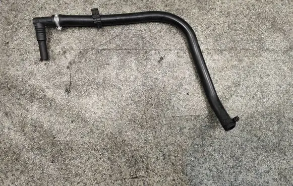 BMW 5 E60 E61 Coolant temperature sensor PA65GF30 6570295