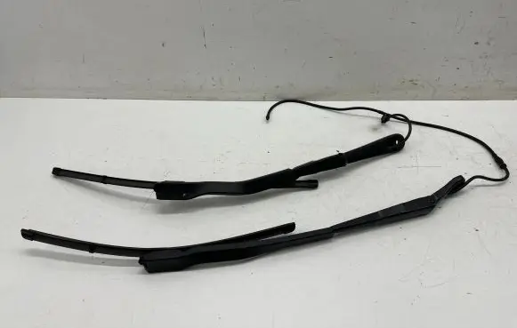 BMW 3 G20 G21 Windshield/front glass wiper blade 9448916 9448921