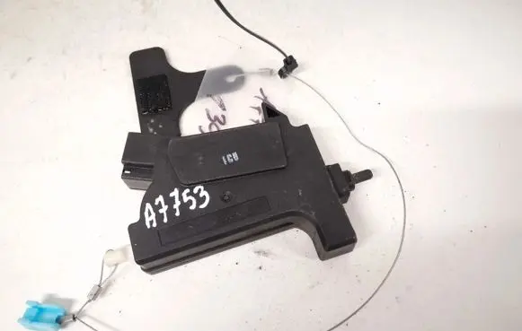 Hyundai Sonata Central locking motor 