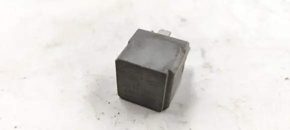 Mercedes-Benz C W203 Other relay A0025422619