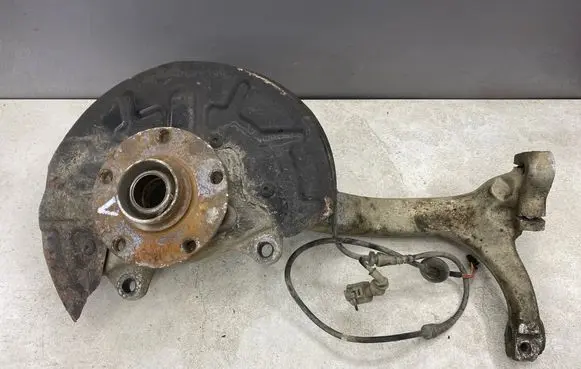 Audi A4 S4 B6 8E 8H Front wheel hub spindle knuckle