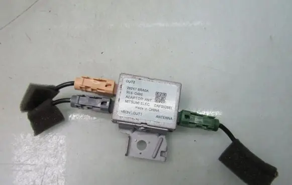 Nissan X-Trail T33 Aerial antenna amplifier 282476RA0A