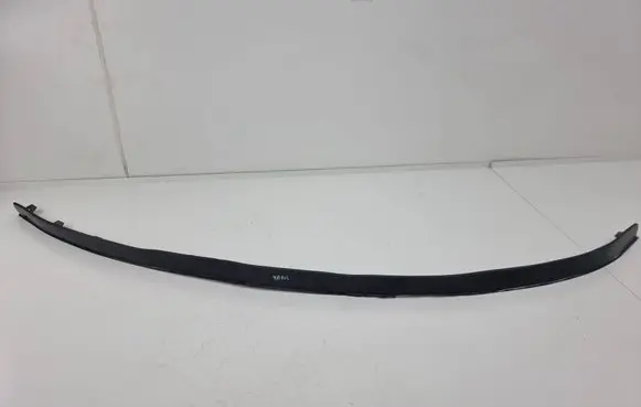 Toyota Yaris Front bumper lip 