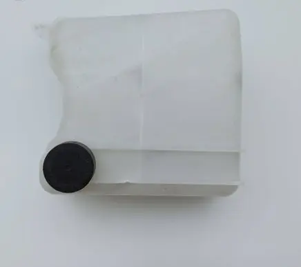 Mazda 5 Coolant expansion tank/reservoir LFB715351