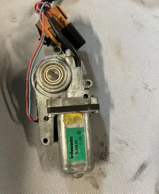 Fiat Bravo - Brava Sunroof motor/actuator 1553500 6000800