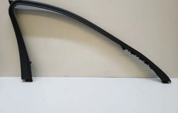 BMW 7 F01 F02 F03 F04 Front door glass trim molding 7177625 51337177625