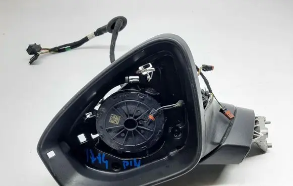 Volkswagen PASSAT B9 Front door electric wing mirror 3J1857501B