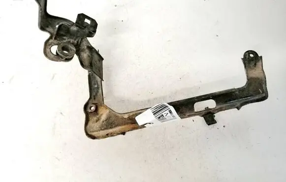 Honda Civic Headlight/headlamp mounting bracket 
