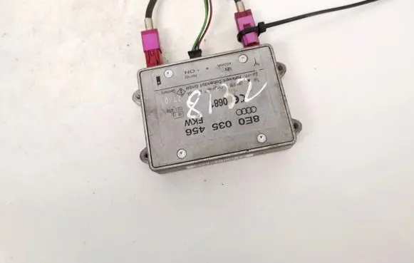 Audi A6 S6 C5 4B Antenna control unit 8e0035456